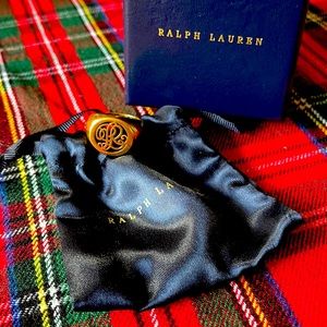 Size 7 Ralph Lauren gold plated brass signet ladies ring.